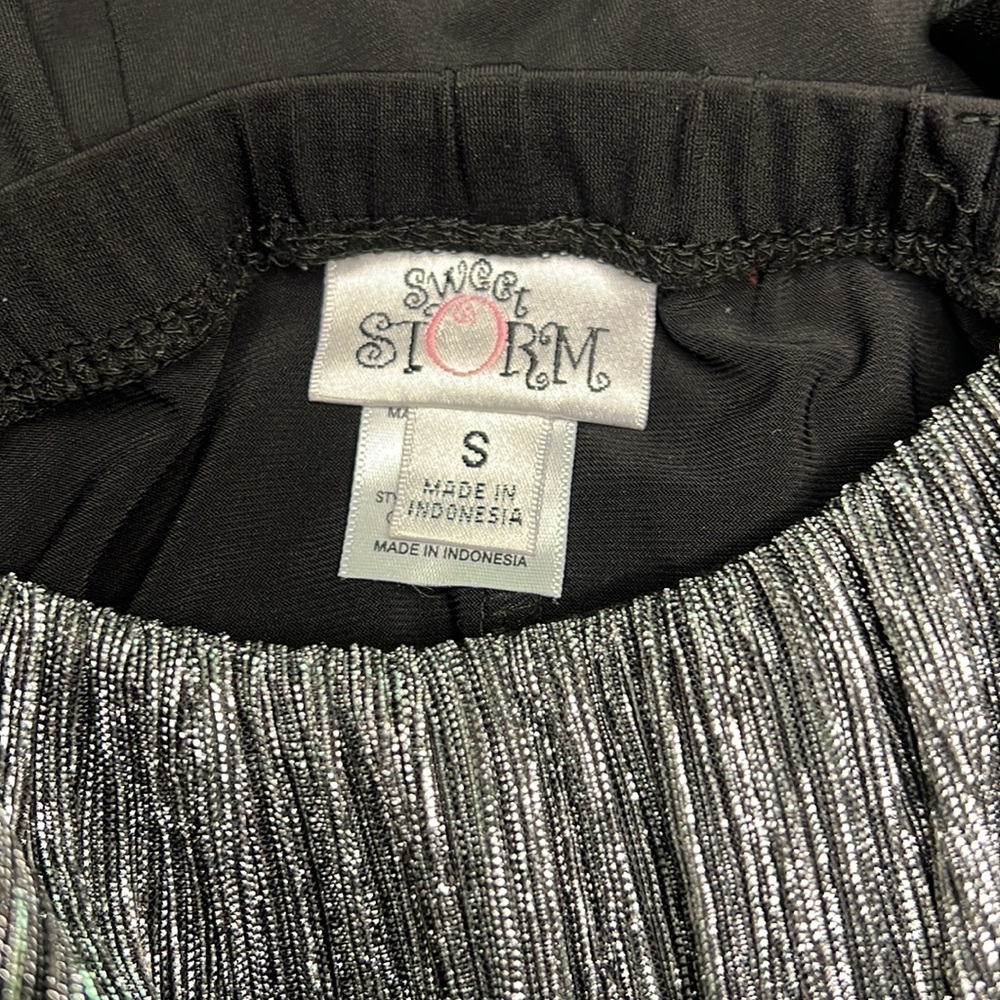 Sweet Storm Black and Silver Metallic Party Dress, Size Small - Picture 8 of 9